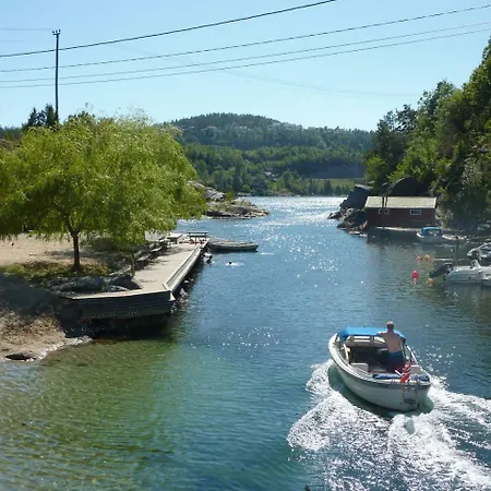 Bergland- For 4-5 Persons * Kragerø